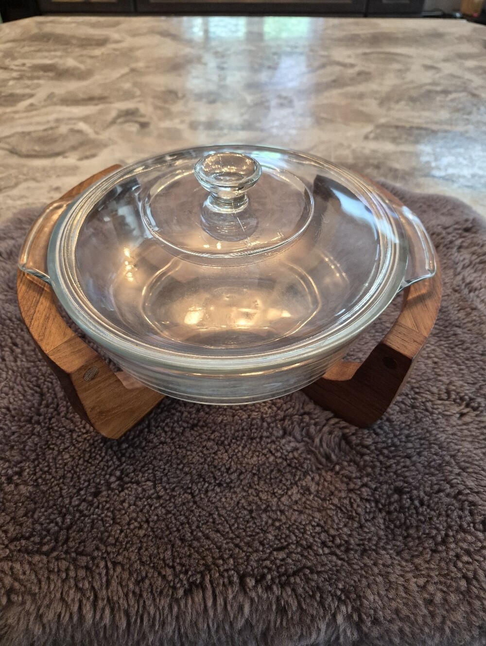 Clear Glass Serving Casserole with Lid - Transparent